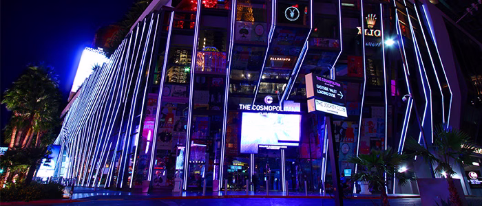 ไฟเส้น LED (Strip Light)  เพิ่มเสน่ห์งานตกแต่งได้อย่างไร